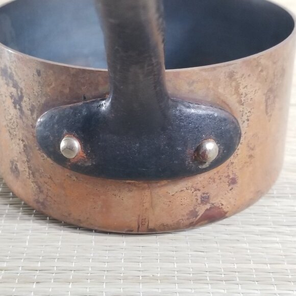 Vintage 4.5" Copper Saucepan Chef Cooking Pot Iron Handle Tin Lined Hand Rivets - Picture 8 of 13